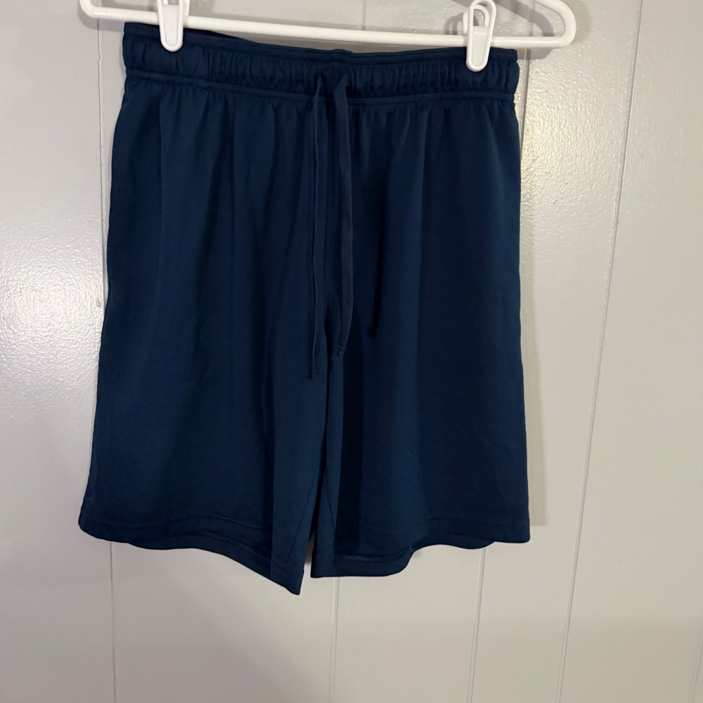 Athletic Works Mesh Basketball Shorts Mens M Blue Drawstring Pockets‎